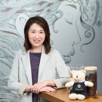 Pinky Lam Email & Phone Number