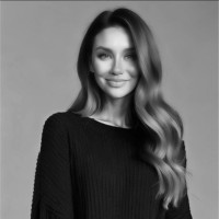 Full Stack Fulfillment Employee Julia Poston's profile photo