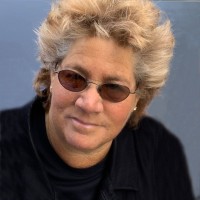 Lynn Blake Email & Phone Number