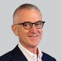 Vishay Intertechnology, Inc. Employee Peter Henrici's profile photo