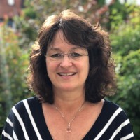 Daimler AG Employee Stefanie Ott's profile photo