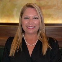 LauraMac Employee Shanna Messina's profile photo