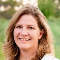 Averys Light Employee Lori Couch's profile photo