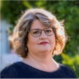 Mary Simoens Email & Phone Number