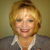 Holly Moore Email & Phone Number
