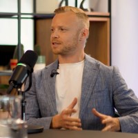 Daniel Bloch Email & Phone Number