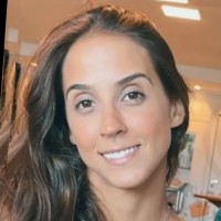 Loocal Employee Renata Tomich Pinheiro's profile photo