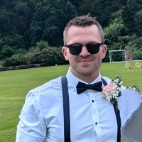 Ben Cairns Email