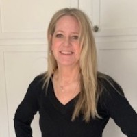 Shari Ouellette Email
