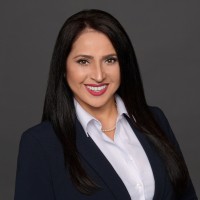Julia Santeliz Email & Phone Number
