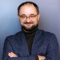 Vitalii Kalinichenko Email