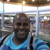 Alexandre Santos Email