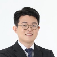 Amazon Web Services (AWS) Employee Ji Choi's profile photo