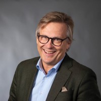 Jonas Persson Email & Phone Number