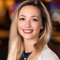 Stephanie Hendricks Email & Phone Number