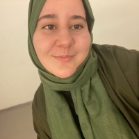 İrem Koca Email