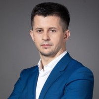 Tomasz Szumigalski Email