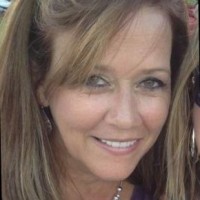 KENCO LOGISTIC SERVICES Employee Cindy Metz's profile photo