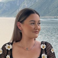 Re-flow Field Management Employee Olivia Panayiotou's profile photo