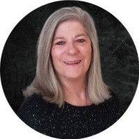 Sue Miracle Email & Phone Number