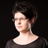 Viktoria Resteiova Email