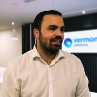 José Carlos Navarro Palomino Email