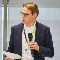 Bernd Hewener Email