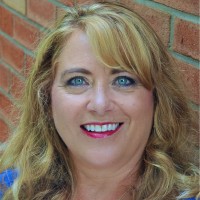 Naven Health Employee Lisa Toth's profile photo