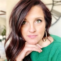 Beth Lucas Email & Phone Number