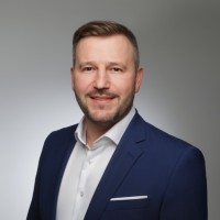Viktor Triller Email