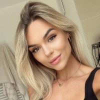 Annabella Viola Email