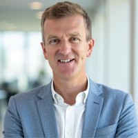 JLL Employee Simon Peacock's profile photo