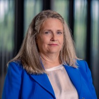 Lakeside Surfaces Inc. Employee Laura Butrick's profile photo