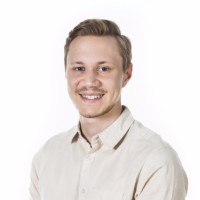 Erik Båvenstrand Email