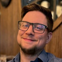 Max Larsson Email