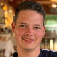 Dennis van de Wiel Email