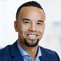 Simon Gomez Email