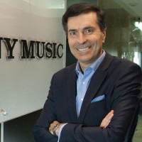 Sony Music Entertainment México Employee Roberto López's profile photo