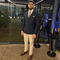 Crepslocker Employee Hamza Patel's profile photo