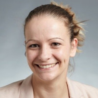 Hayley Graaff Email & Phone Number