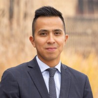 Abraham Muñoz Email & Phone Number
