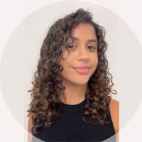 Daniela Lopes Email
