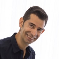 Email e telefono di Raul Vega