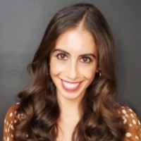 Stephanie Paras