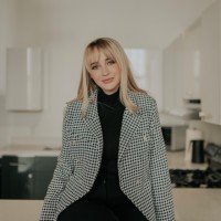 Sophie Spreen Email & Phone Number