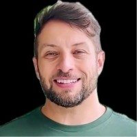 Azos Employee André Rezende's profile photo