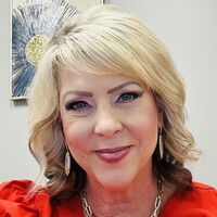 MMR Group Employee Lisa Upton's profile photo