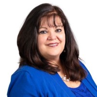 Robyn Tricinelli Email & Phone Number