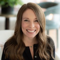 Holly Enneking Email & Phone Number