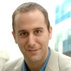 2iQ Employee Ruven Oberlaender's profile photo
